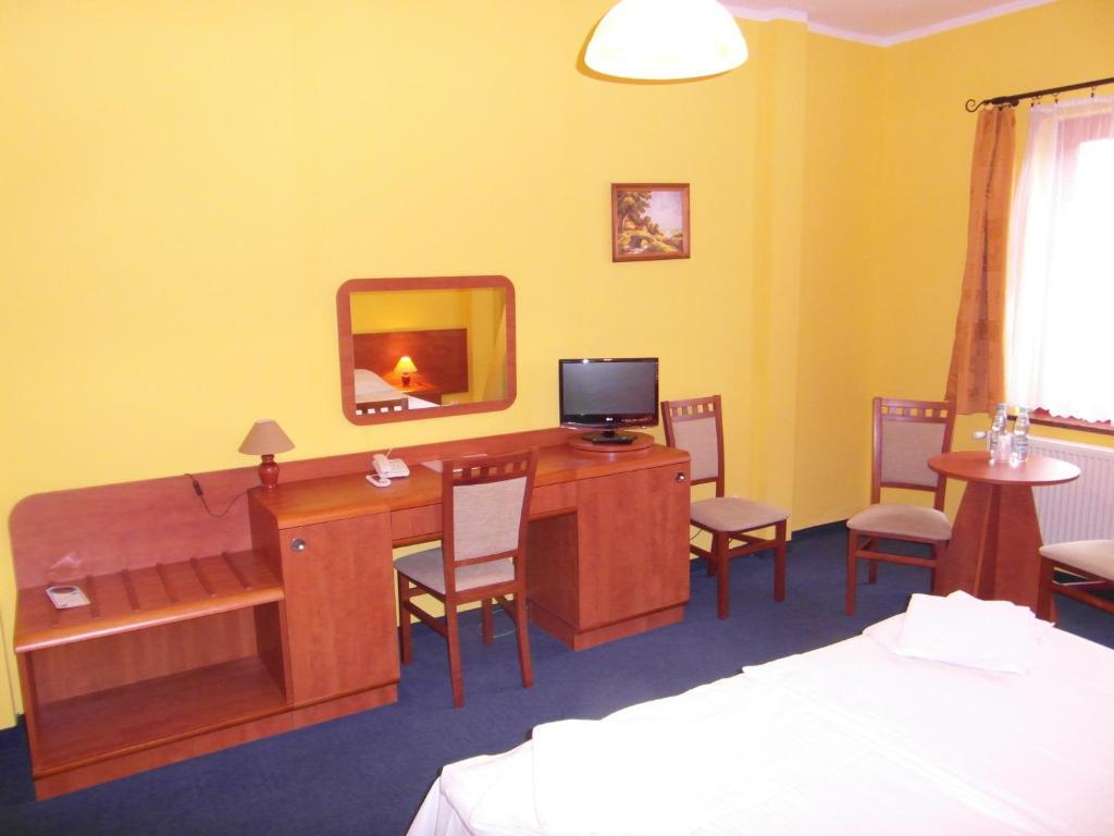 Hotel Spichlerz Stargard Szczecinski Ngoại thất bức ảnh